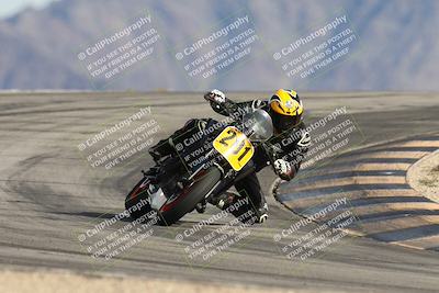 media/Nov-16-2025-Race Pace (Sun) [[8c5fa54630]]/Verified Riders/8-Turn 12 (120pm)/